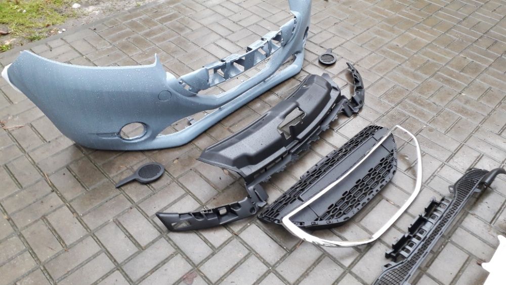 PEUGEOT 208 górne wzmocnienie wspornik zderzaka PRZEDLIFT 2012 -