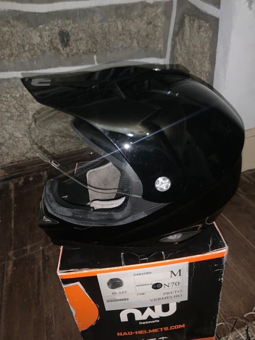 Capacete NAU