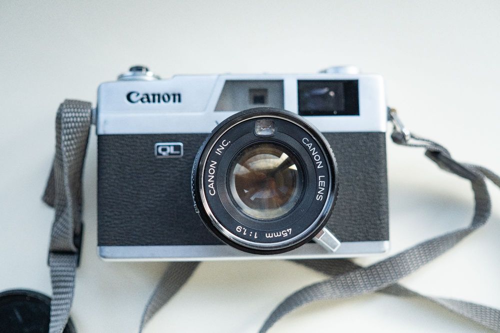 Canon Canonet QL19 плівковий фотоапарат