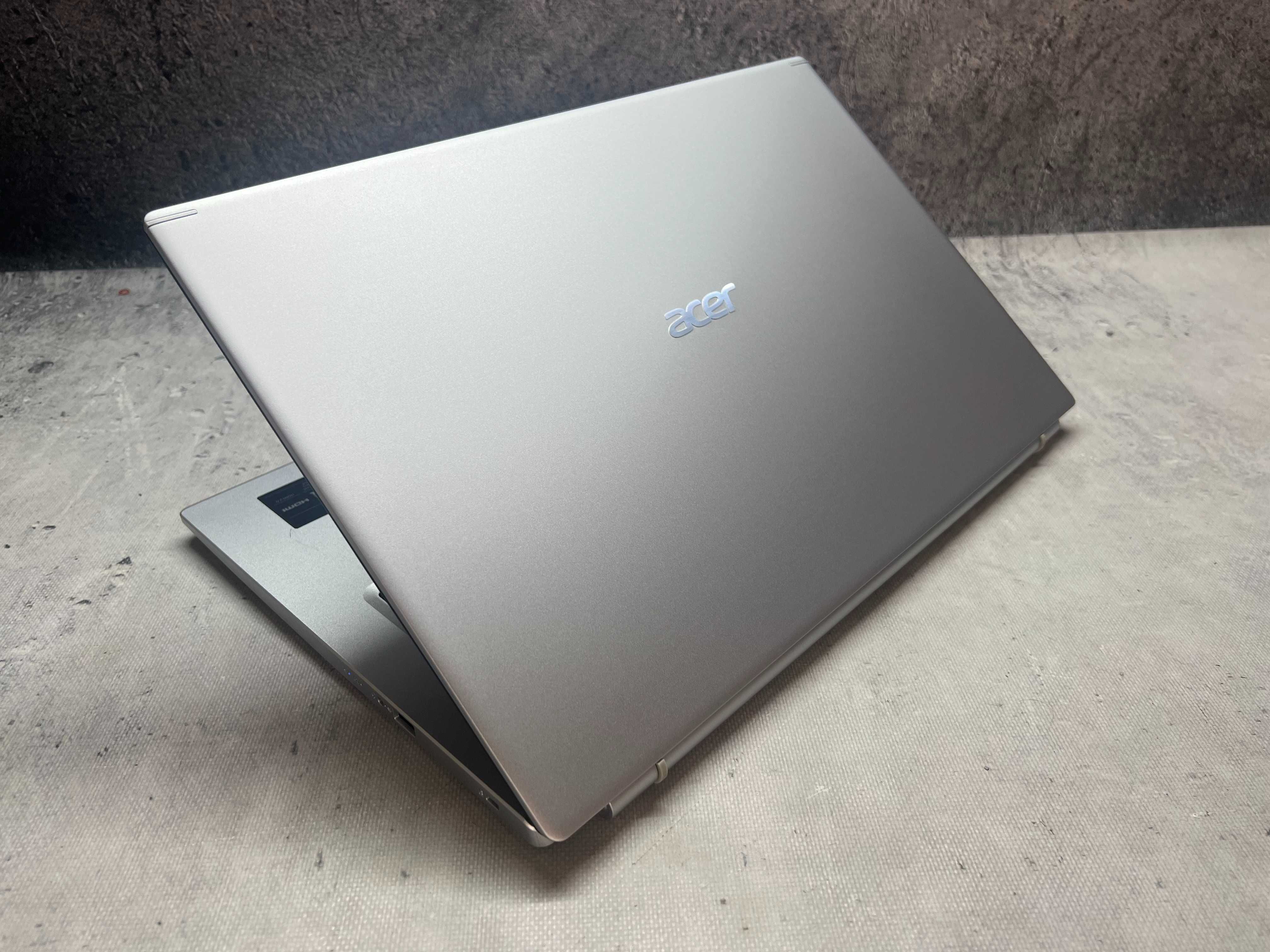 Acer Aspire 5 / i5 1135G7 4.2GHz/ 32 GB DDR4/ 2TB SSD/ IRIS/ 17.3 FHD