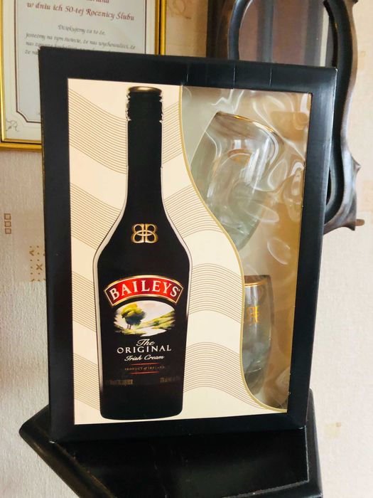 BAILEYS Zestaw Likier irlandzki + 2 szklanki