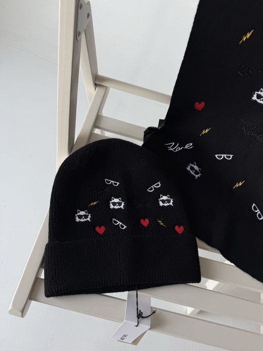 Шапка шарф жіночий комплект Karl Lagerfeld