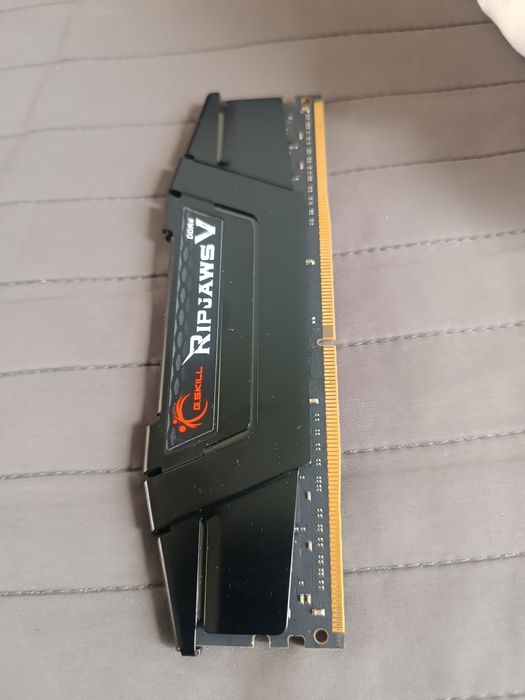 Pamięć RAM DDR4 ripjaws 32gb 2x16gb 3600 cl16