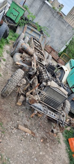 Розбираю КАМАЗи 5320. 5511. Двигуни ЗИЛ, ГАЗ, КАМаЗ .