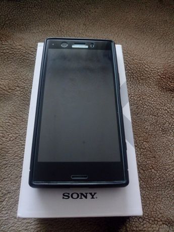 Sony Xperia XZ1 compact (original). Состояние нового.