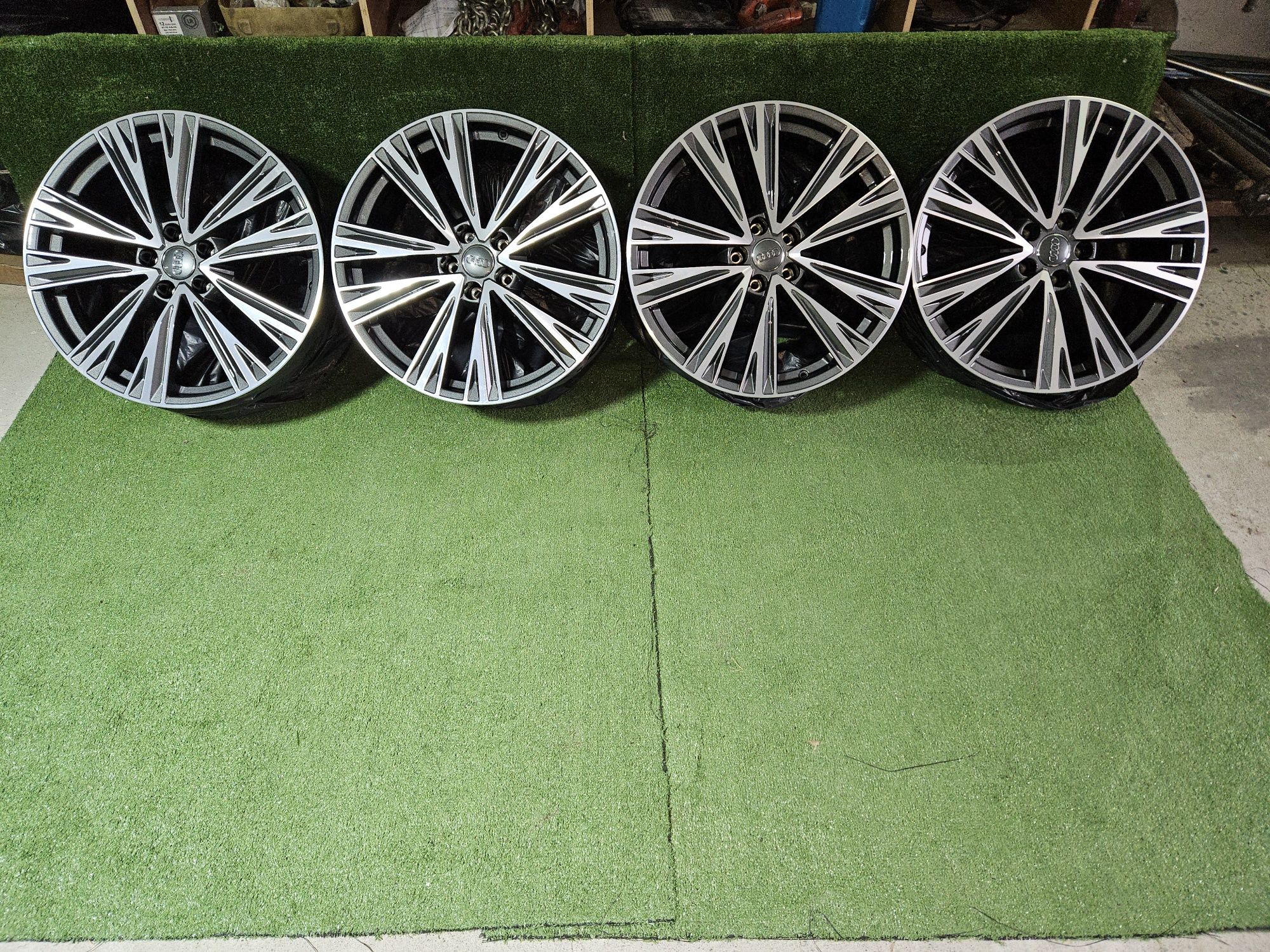 Sprzedam Alufelgi Orginalne Audi 5x112 20 Nowe A4 A5 A6 A7 A8 Q7 Q8