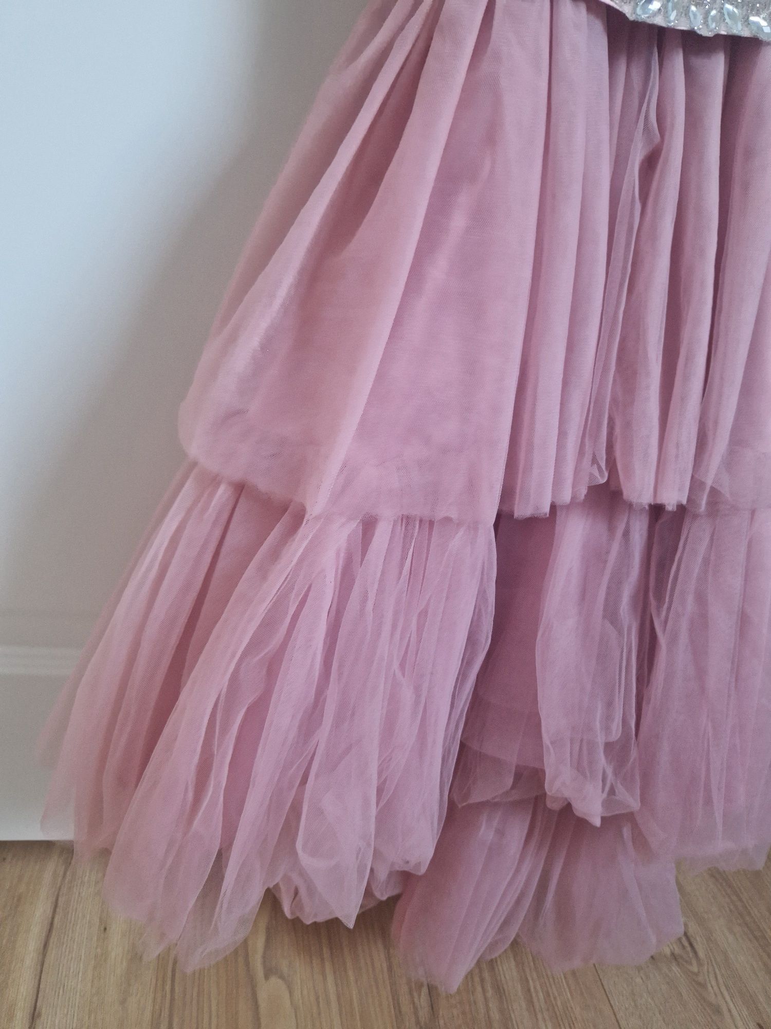 Sukienka elegancka 140 cm dla dziewczynki