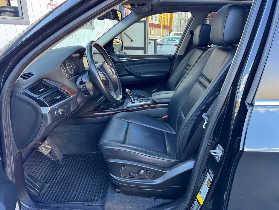 BMW X5 xDrive35d      2013