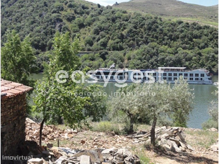 Fantástico terreno agrícola com margem de Rio.