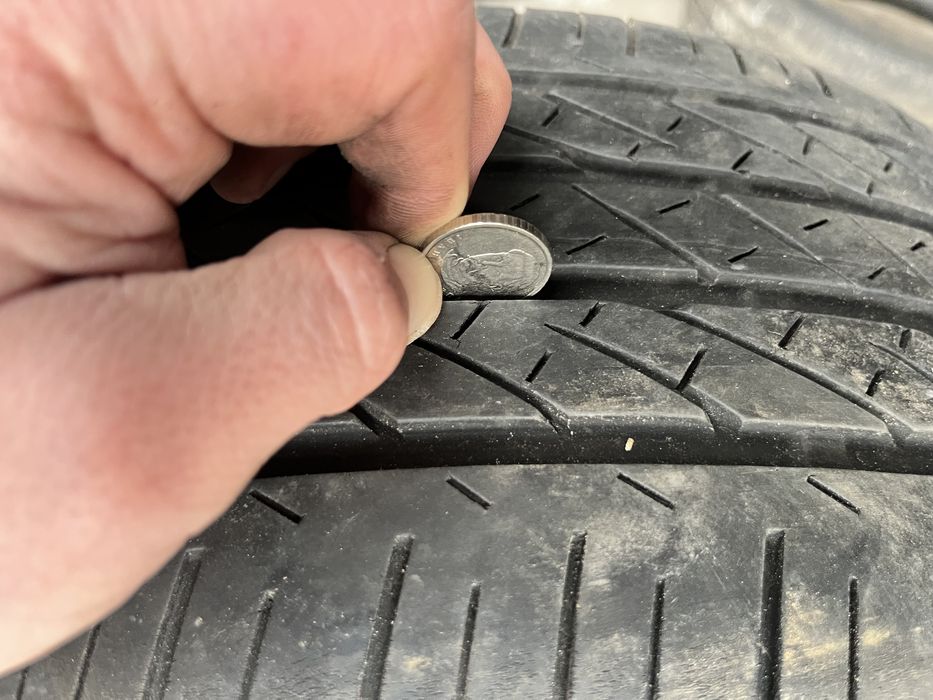 Bridgestone r18 215/45
