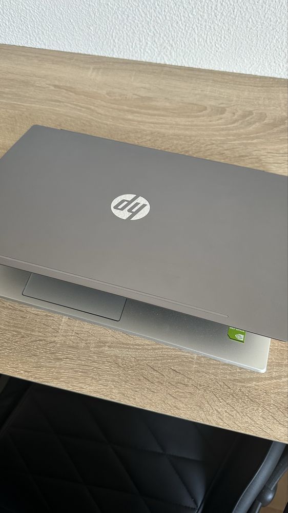 Portatil hp cinza 8gb de ram processador I5