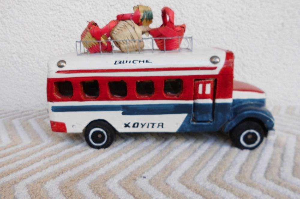 Stary drewniany autobus wystrugany ręcznie - UNIKAT jedyny taki w Neci