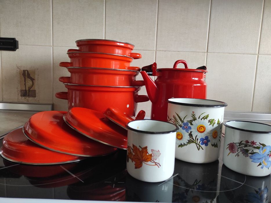 Продам емаліровану посуду,нова
