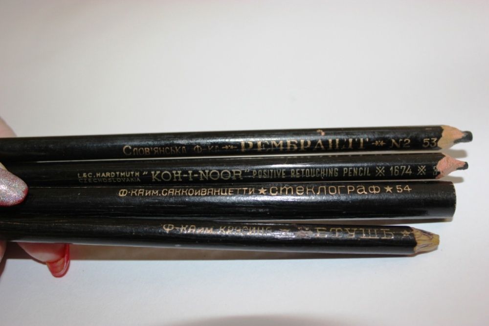 Карандаши цанговый Кимек и фотохудожника СССР 1960-х годов,
