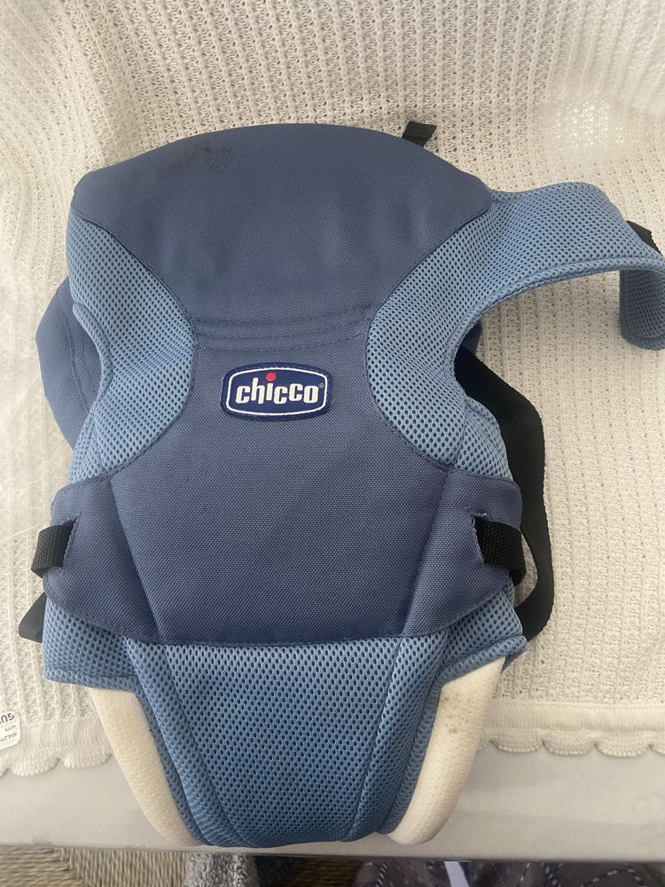 Marsupiu chicco 6-9 kg