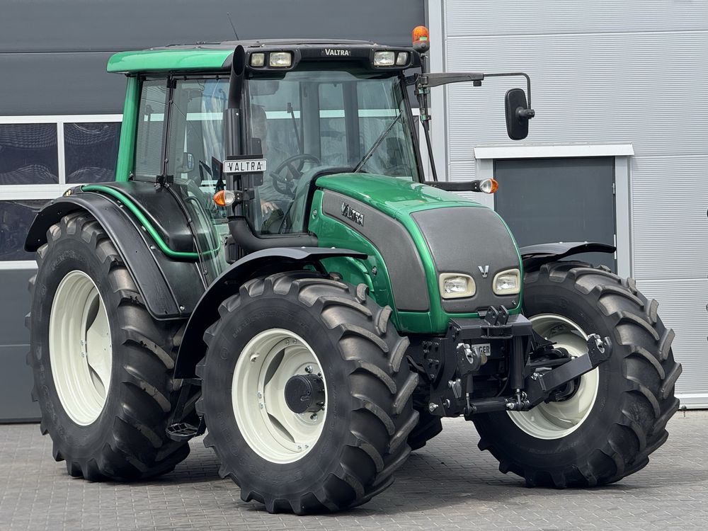 Valtra N 141 HiTec