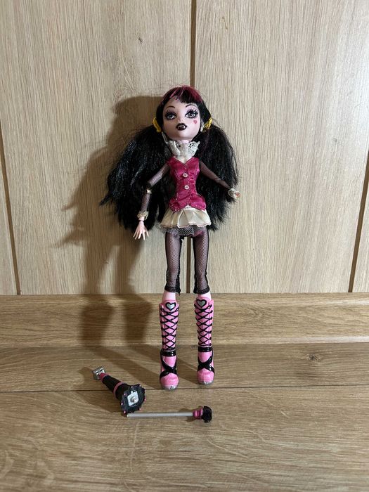 Monster High – Draculaura z akcesoriami