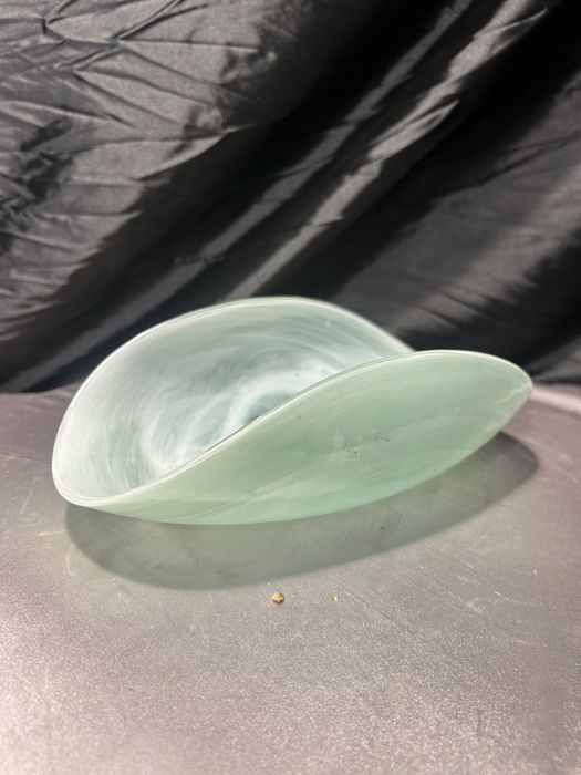 Szklana misa artystyczna – „łódeczka”, ręczne zdobienie, Made in Spain