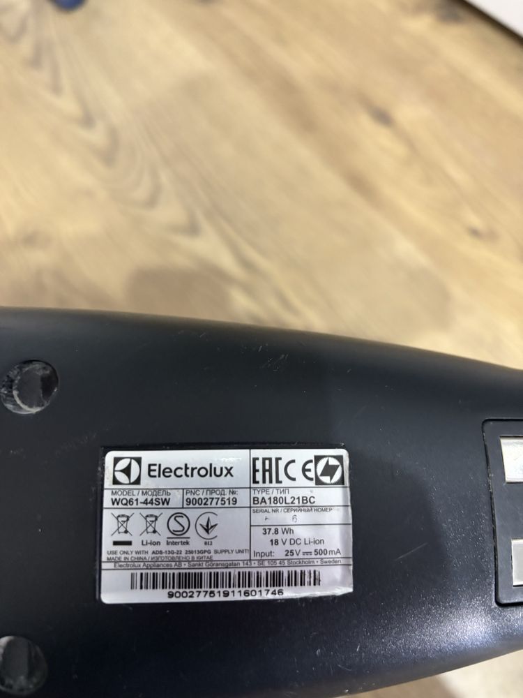 Odkurzacz bezprzedowody Pionowy Electrolux Well Q6 Led Okazja Cenowa!