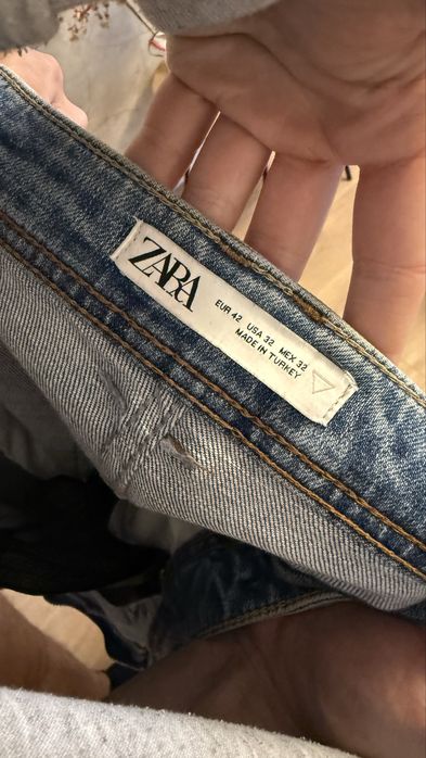 Чоловічі джинси Л розмір