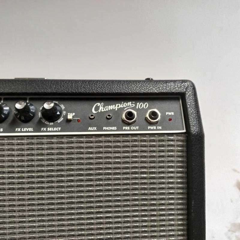 Fender Champion wzmacniacz gitarowy combo 212"