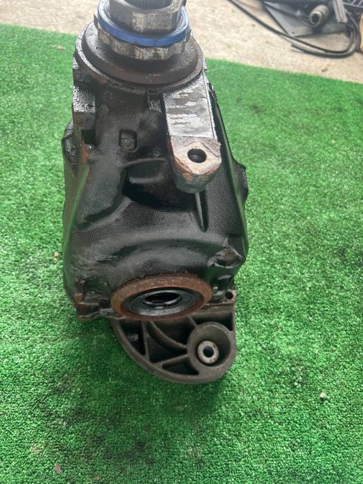 7564867 Редуктор задній роздатка 3.0 D BMW X5 E70