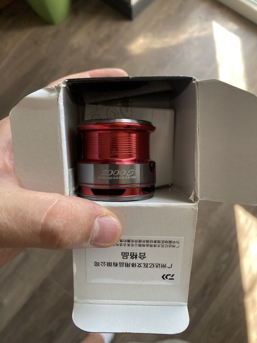 Котушка Azura Sawada 2000S