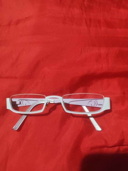 Armação Agatha Ruiz de La Prada