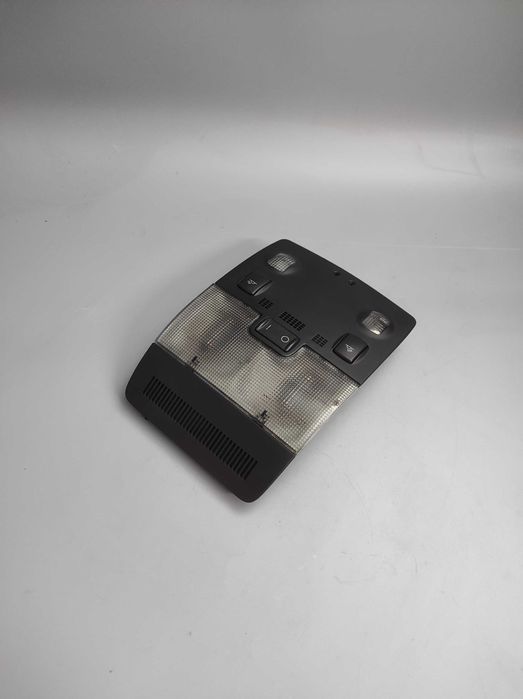 AUDI A4 B6,OE:8E094.7565, Lampka podsufitki oświetlenia wnętrza,CZARNA