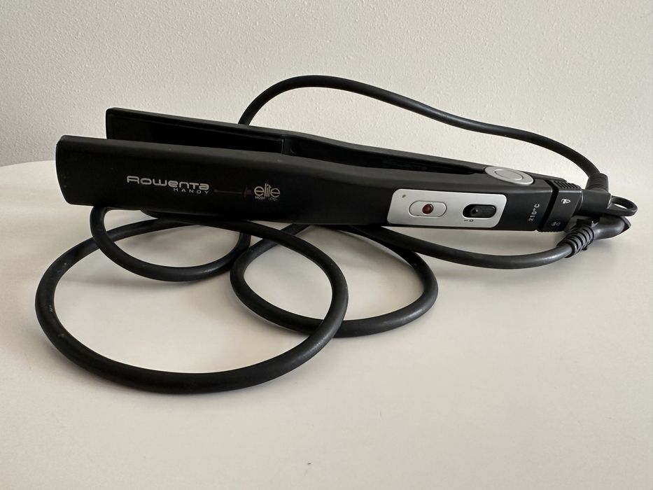 Випрямляч для волосся ROWENTA CF 7362