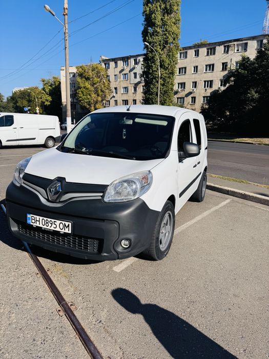 Продам renault kangoo 2017