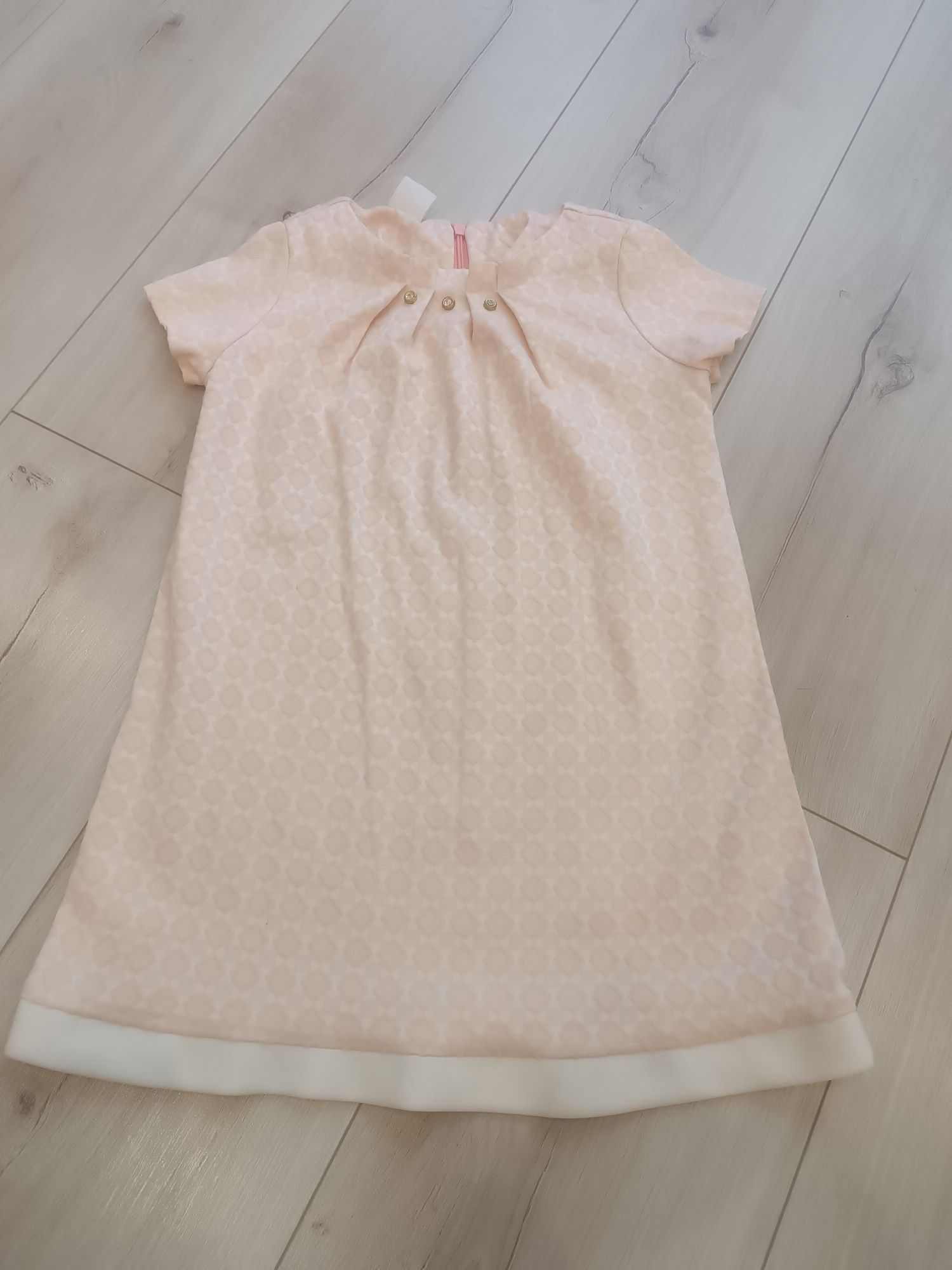 Sukienka różowa dla dziewczynki elegancka 104 / 110 cm