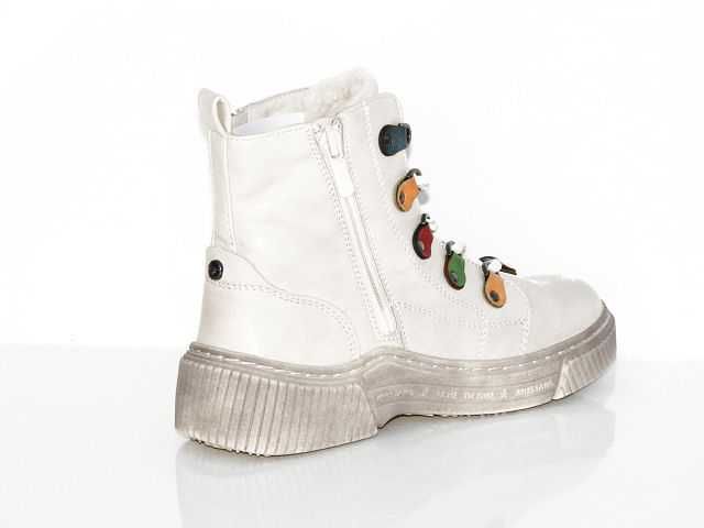 Botki damskie MUSTANG ivory rozmiar 37,38,39,40