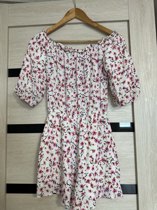 Плаття-шорти з квітами