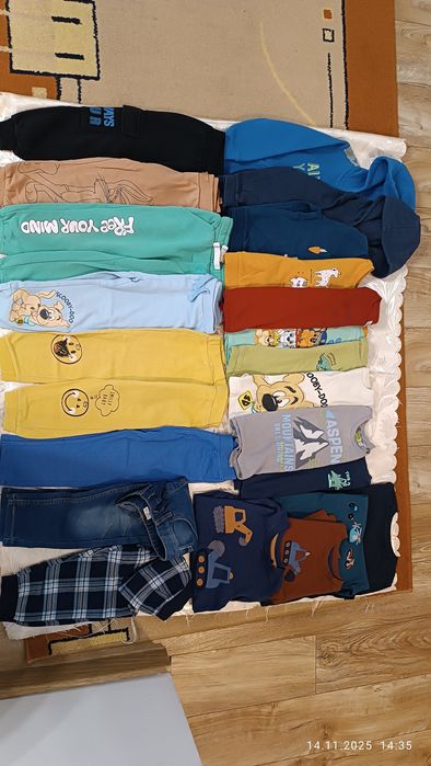 Кофта, штанці дитячі розмір 98 джинси, 2-3роки утеплені Комплект