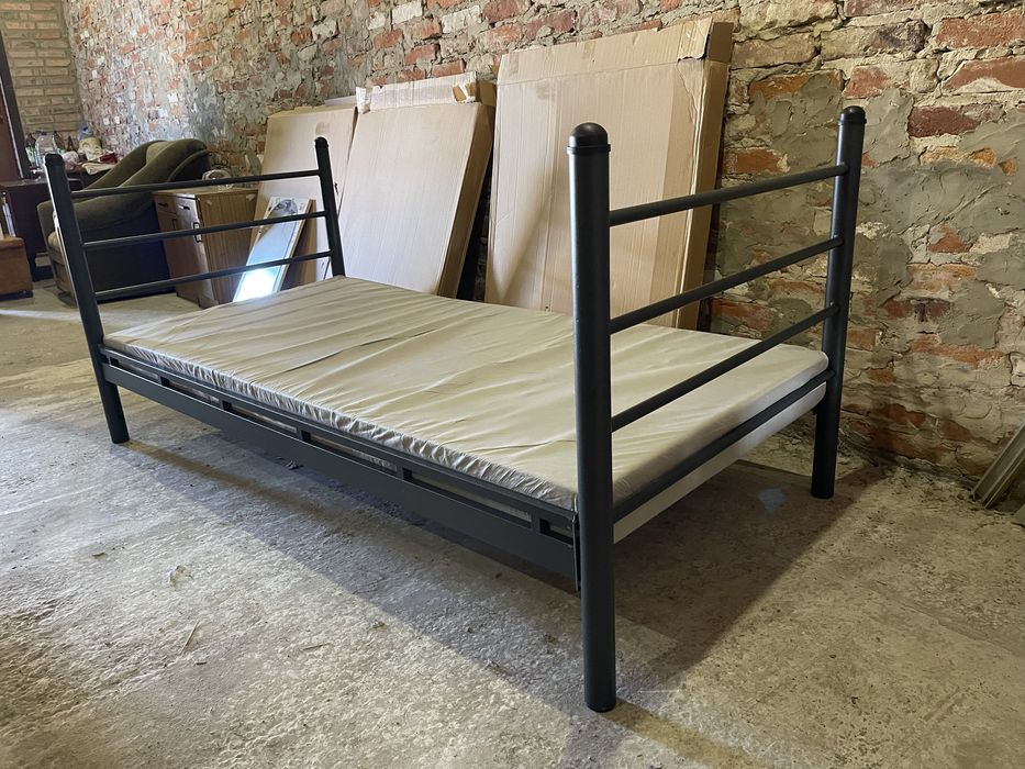 Ліжко односпальне нове