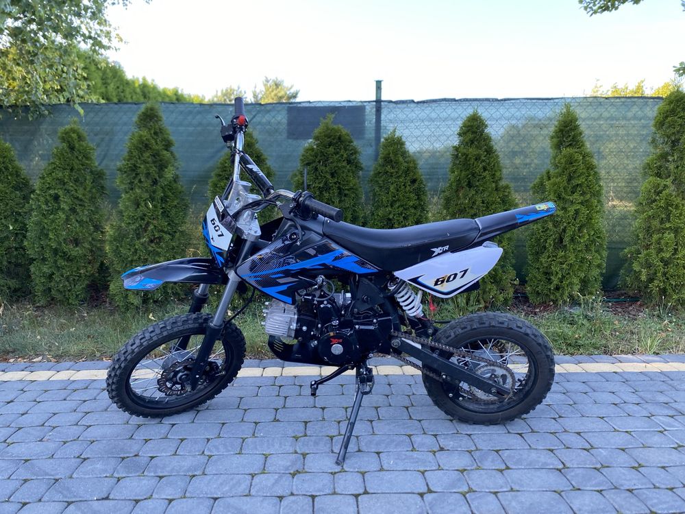 Cross motocykl 125
