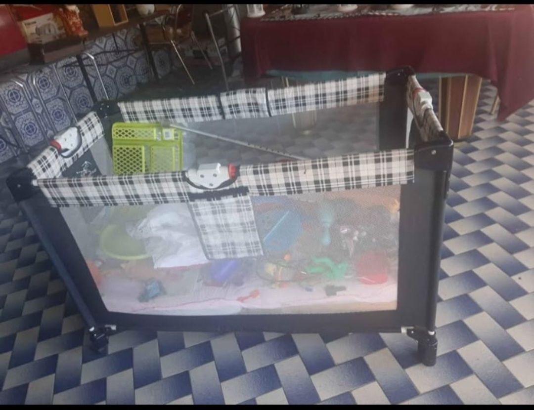 Varios artigos para venda individual ou em conjunto