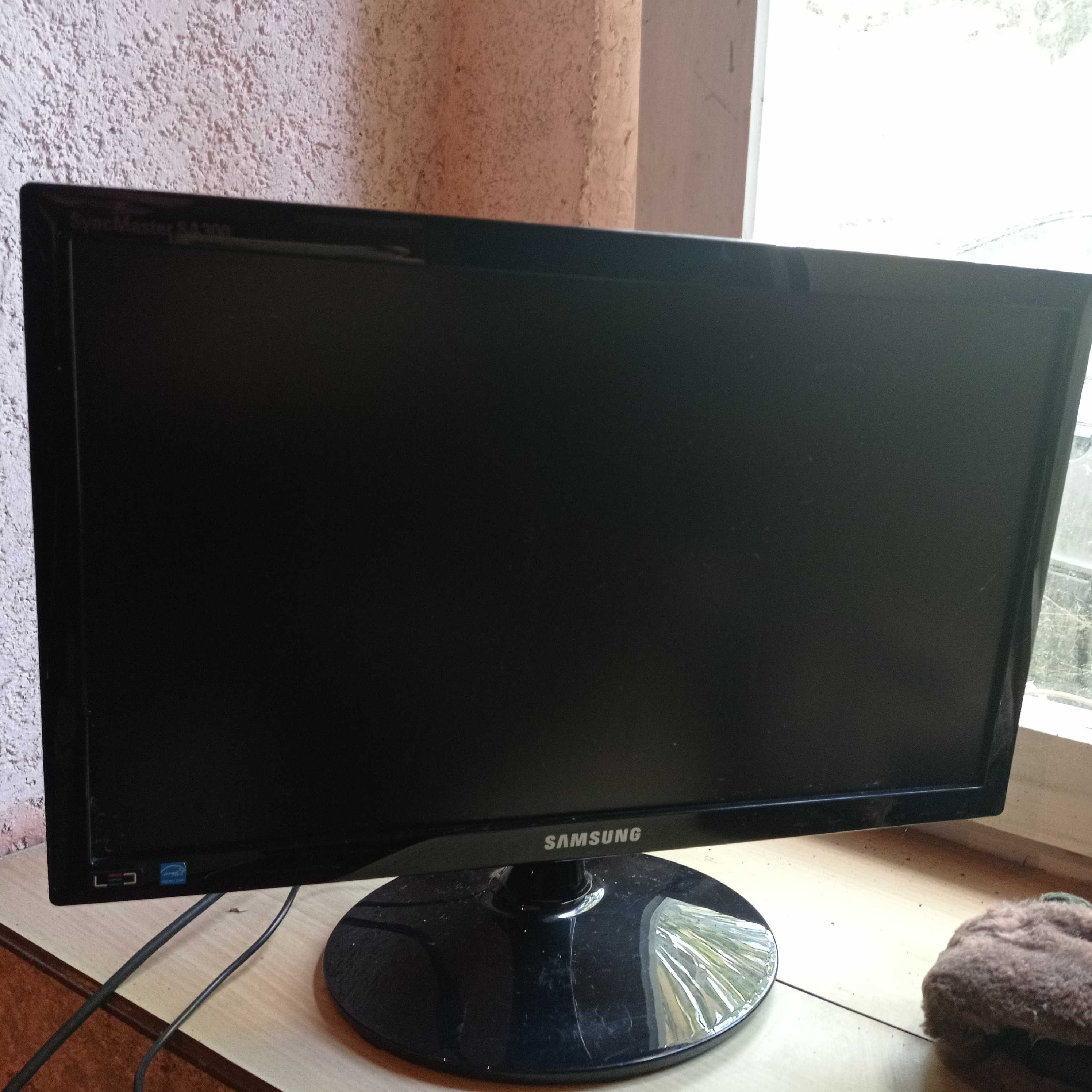 Monitor LED samsung 17'