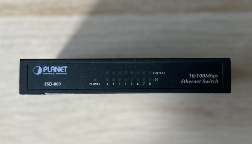 PLANET FSD-803 przełącznik, switch Fast Ethernet (10/100)