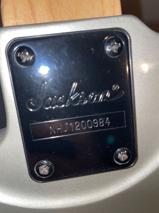 Jackson JS3V Concert bass