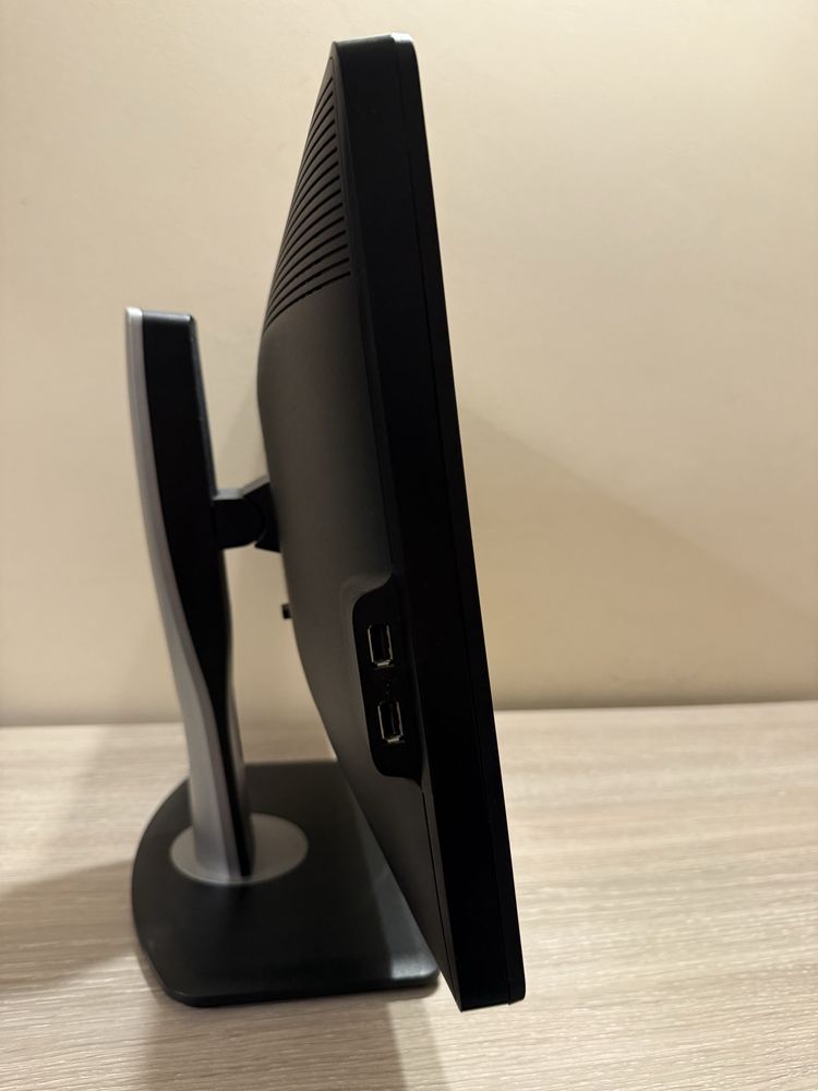Monitor Dell P2312Ht