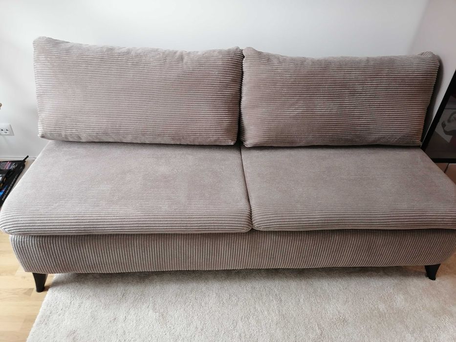 Nowa kanapa nieużywana sztruksowa rozkładana