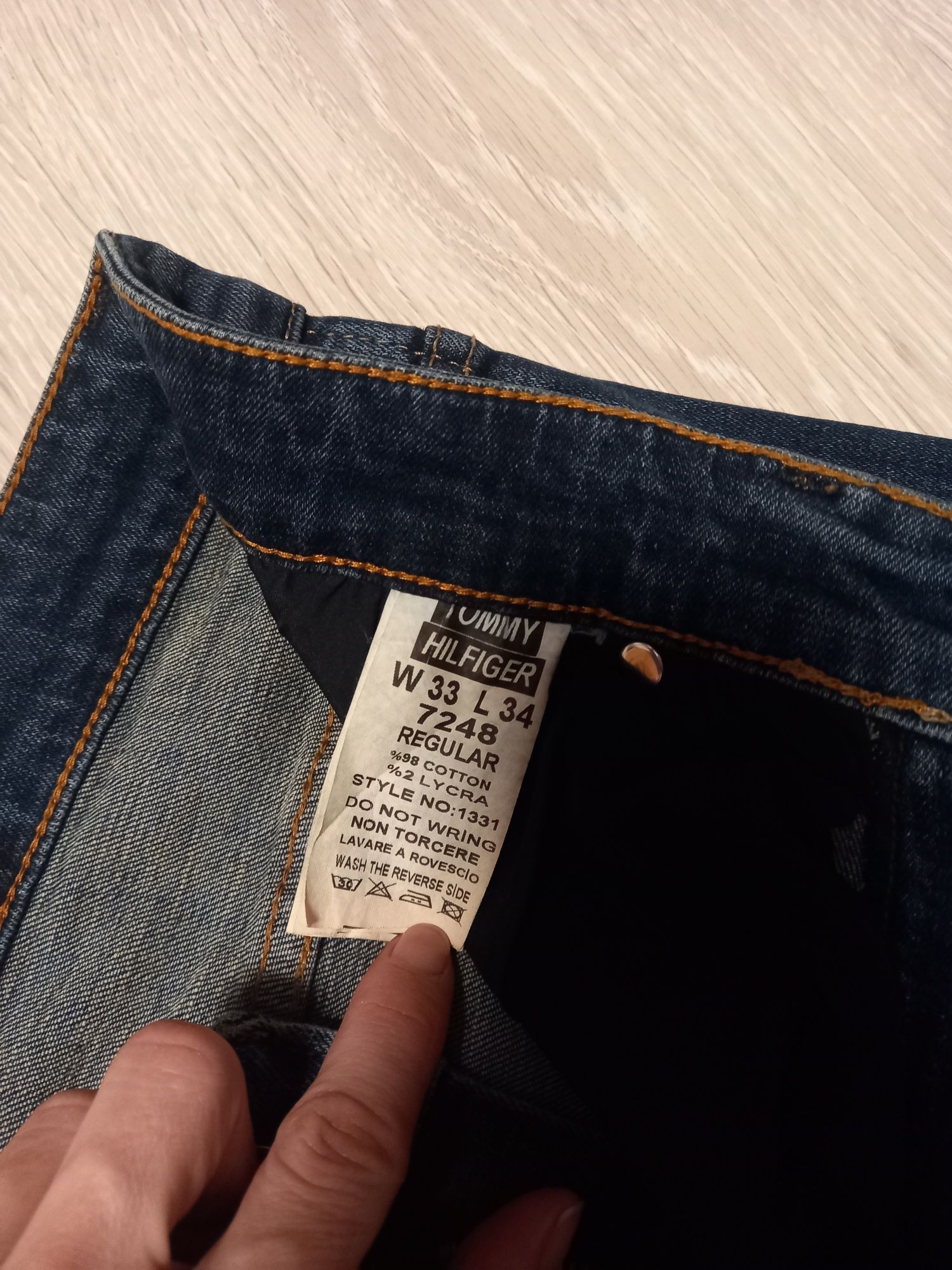Продам джинси фірмові Tommy Hilfiger