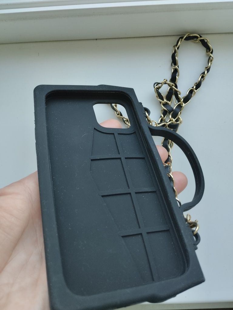 Силіконовий чохол із ремінцем Claire's Houndstooth для iPhone 12 Pro