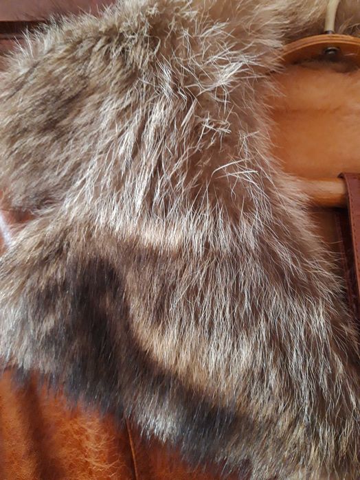 Женская дубленка