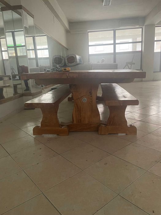 Mesa de Cozinha em Castanho