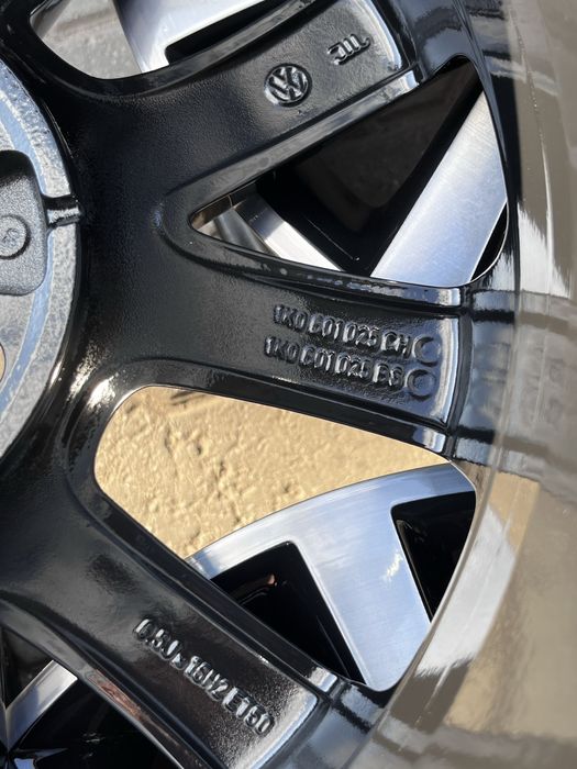 R16 5x112 et50 j6.5 dia57.1 VW оригінал Golf Гольф Jetta Джета фольцва