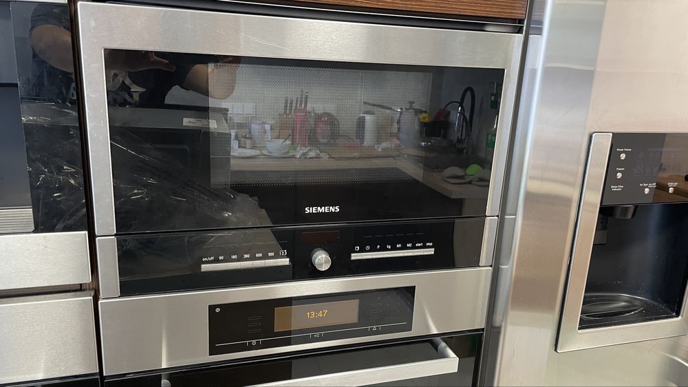SIEMENS HF25M5R2 mikrofala model PREMIUM