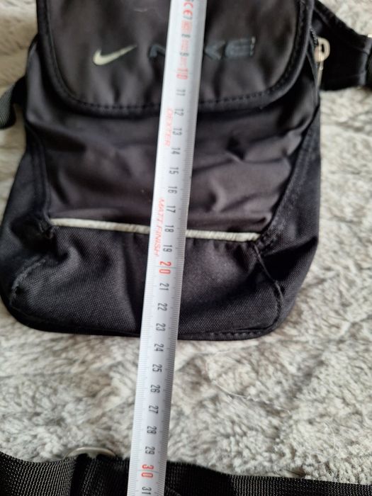 Saszetka czarna NIKE